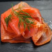 Saumon fumé d'Écosse ou Norvège, fumé confit à froid Nature, coupe traditionelle